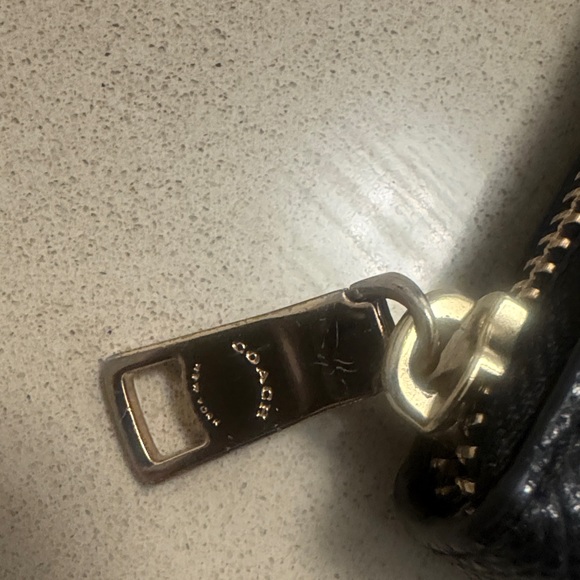 COACH Smooth Leather Slim Accordion Zip Wallet, Black - Picture 9 of 12